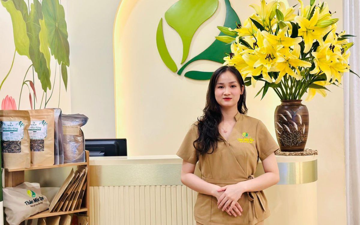 spa massage trị liệu cổ vai gáy