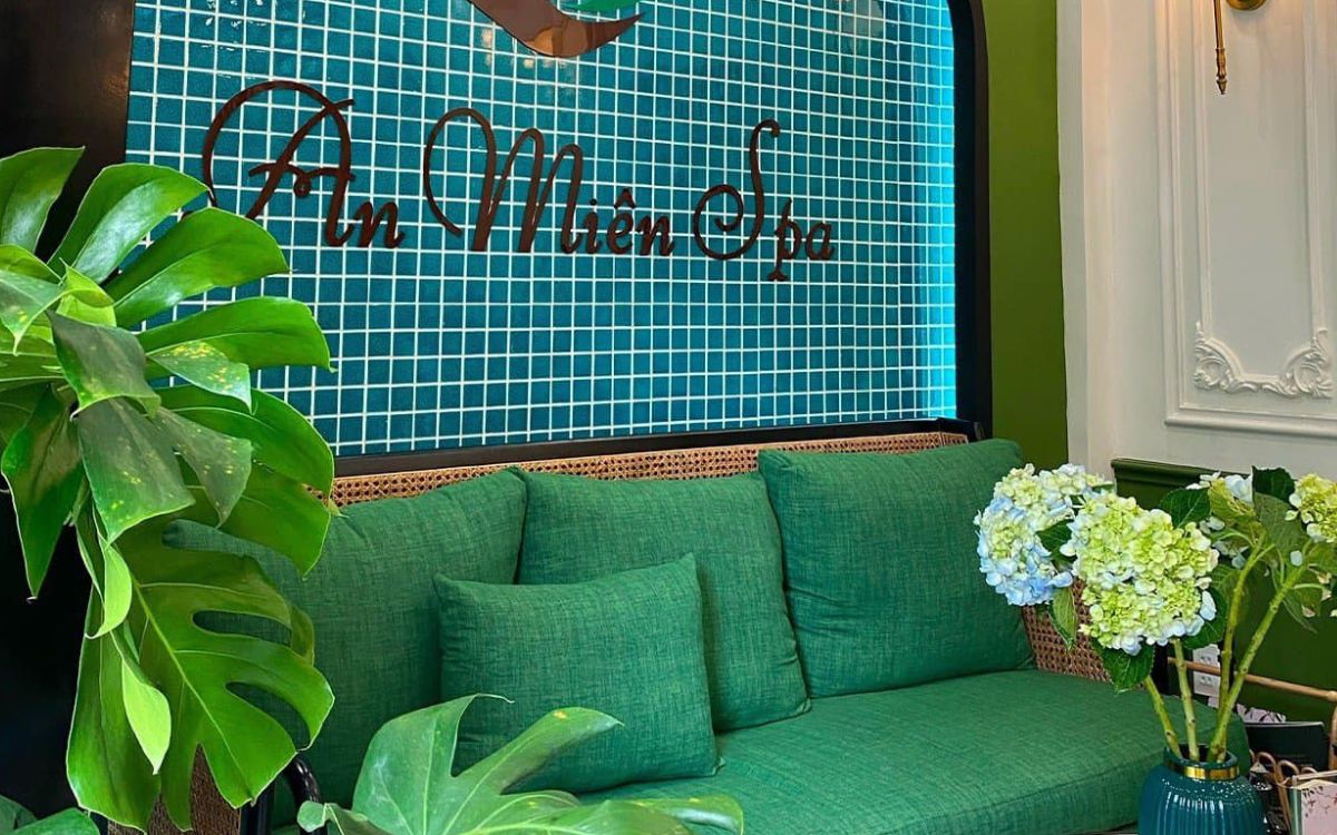 spa massage trị liệu cổ vai gáy