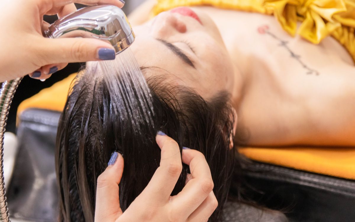 Gội đầu dưỡng sinh, massage tại Lisa Spa