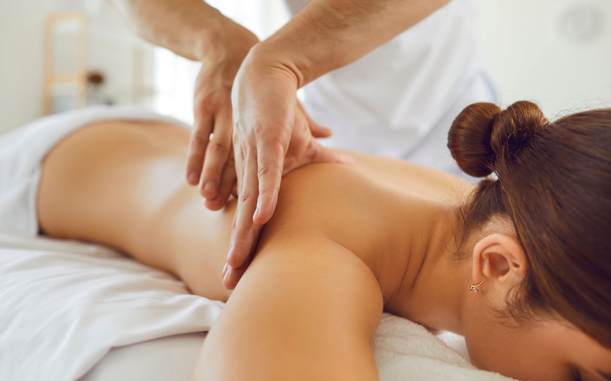 Gội đầu dưỡng sinh Sunsuhan Spa