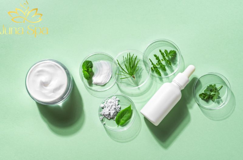 Những nguyên liệu thiên nhiên được yêu thích trong quá trình chăm sóc da sau mụn