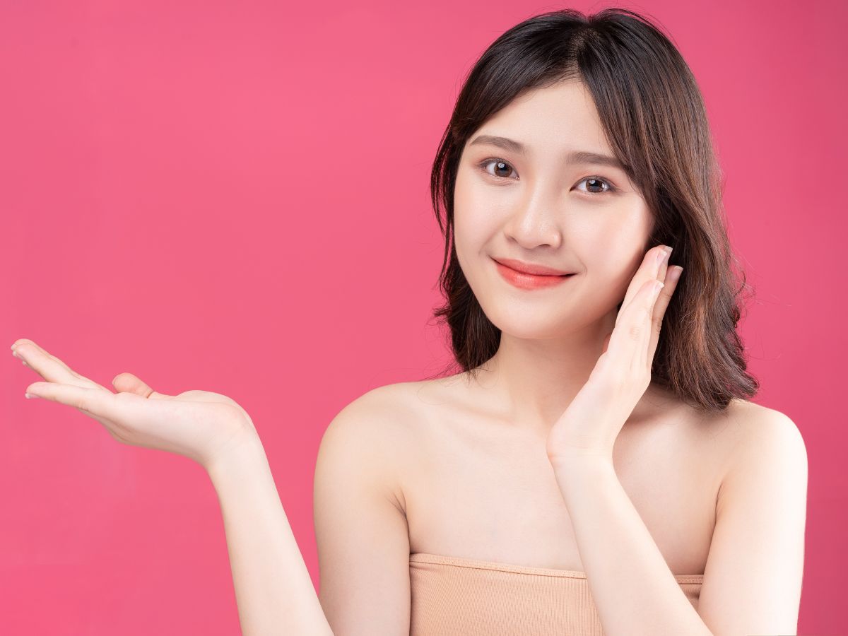 Cách chăm da trắng mịn đơn giản, dễ duy trì tại nhà trong mùa hè