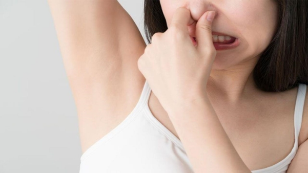 Hôi nách - Nỗi lo ảnh hưởng đến sự tự tin trong cuộc sống hiện đại