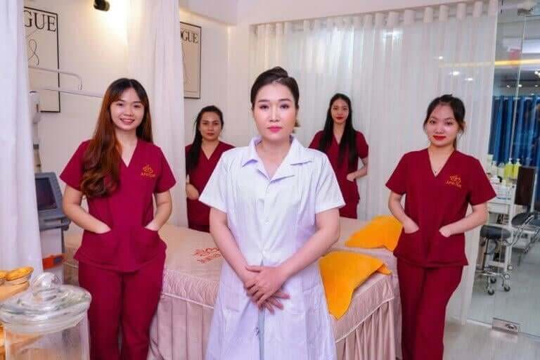 kỹ thuật viên juna spa